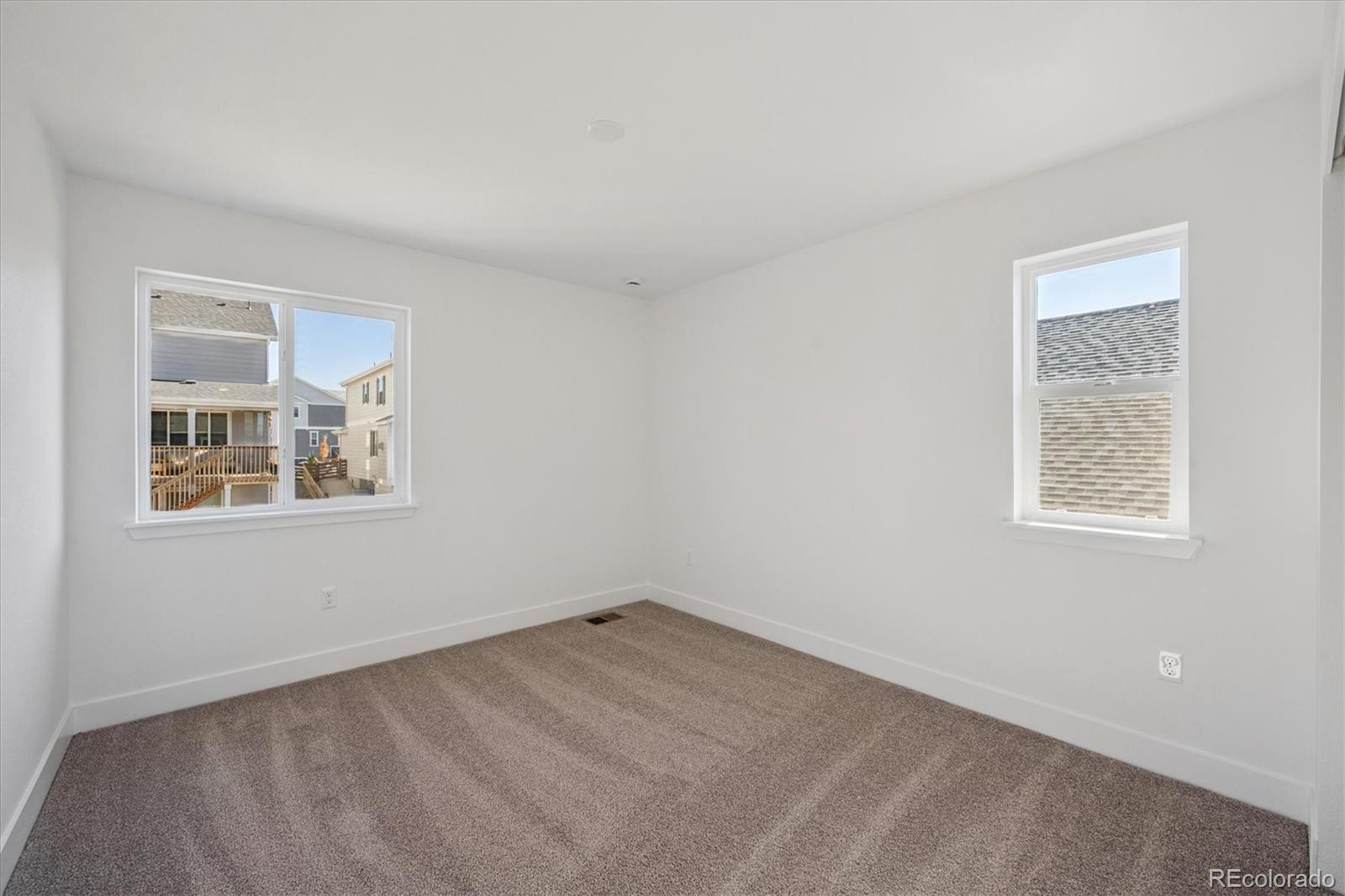 MLS Image #11 for 661  split rock drive,erie, Colorado