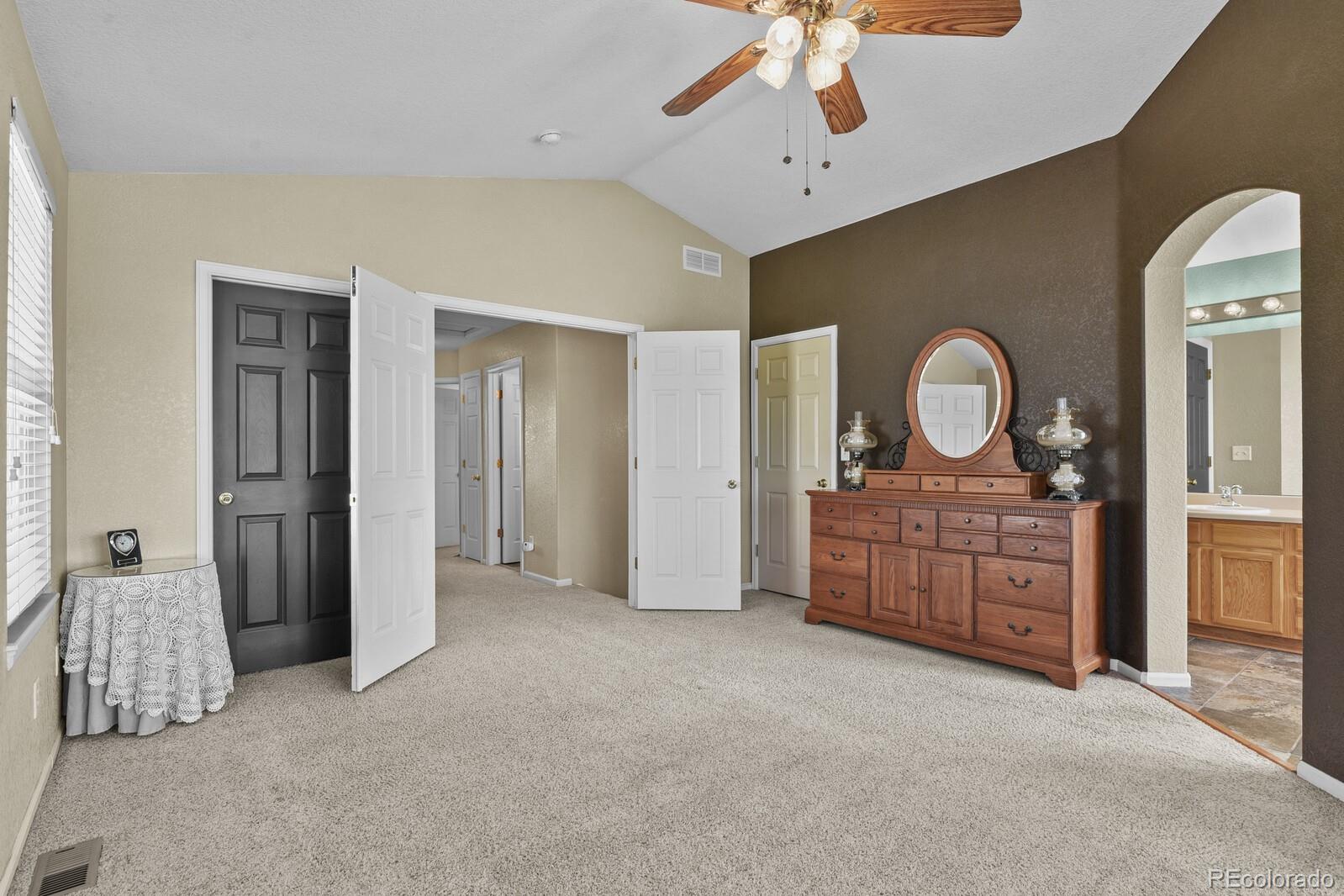 MLS Image #15 for 20928 e hamilton avenue,aurora, Colorado