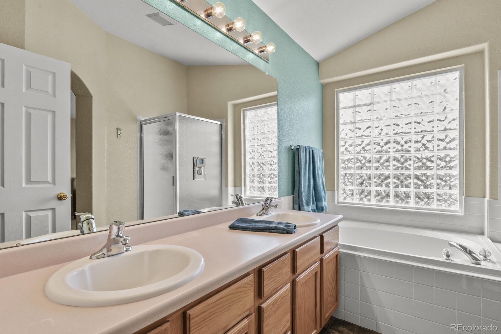 MLS Image #16 for 20928 e hamilton avenue,aurora, Colorado