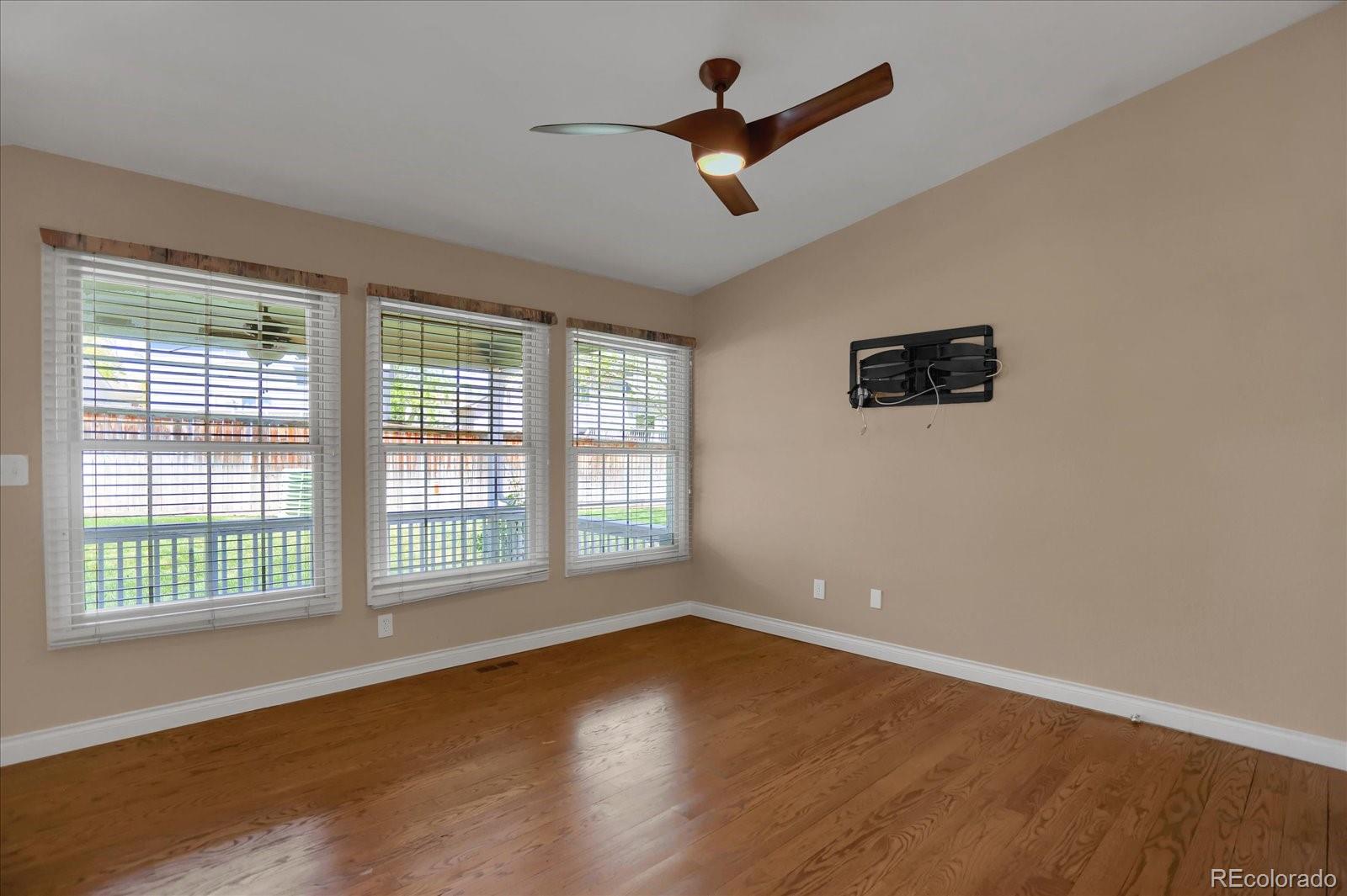 MLS Image #12 for 8951  greenwich street,highlands ranch, Colorado