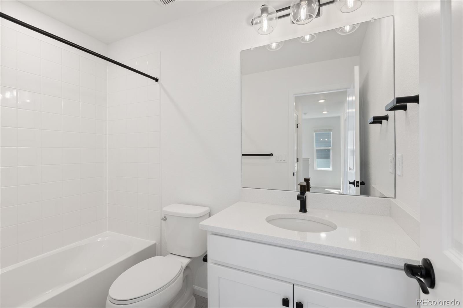MLS Image #21 for 21144 e 63rd drive,aurora, Colorado