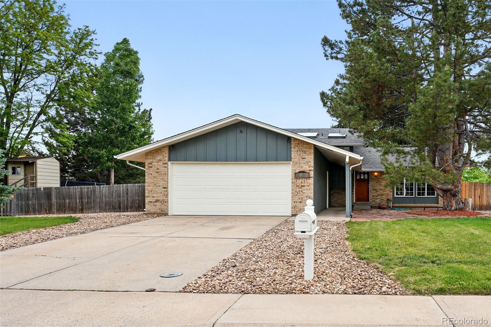 CMA Image for 2495 s lansing way,Aurora, Colorado