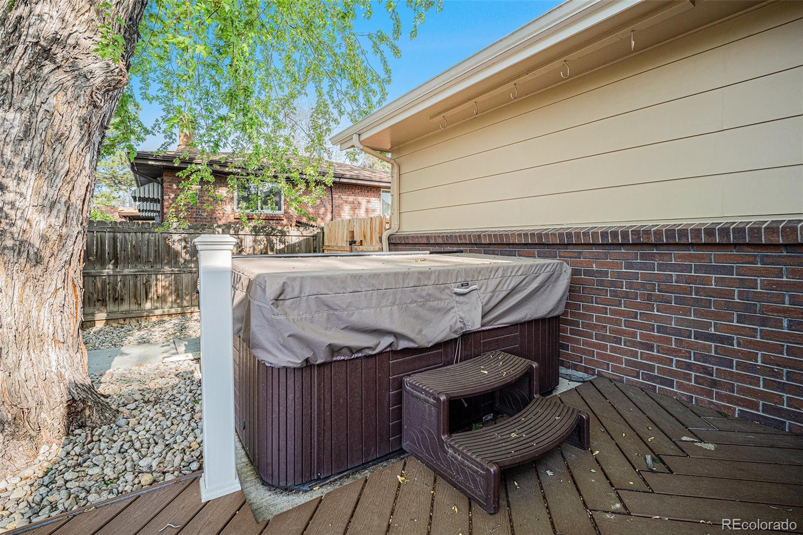 MLS Image #38 for 8626 w utah avenue,lakewood, Colorado