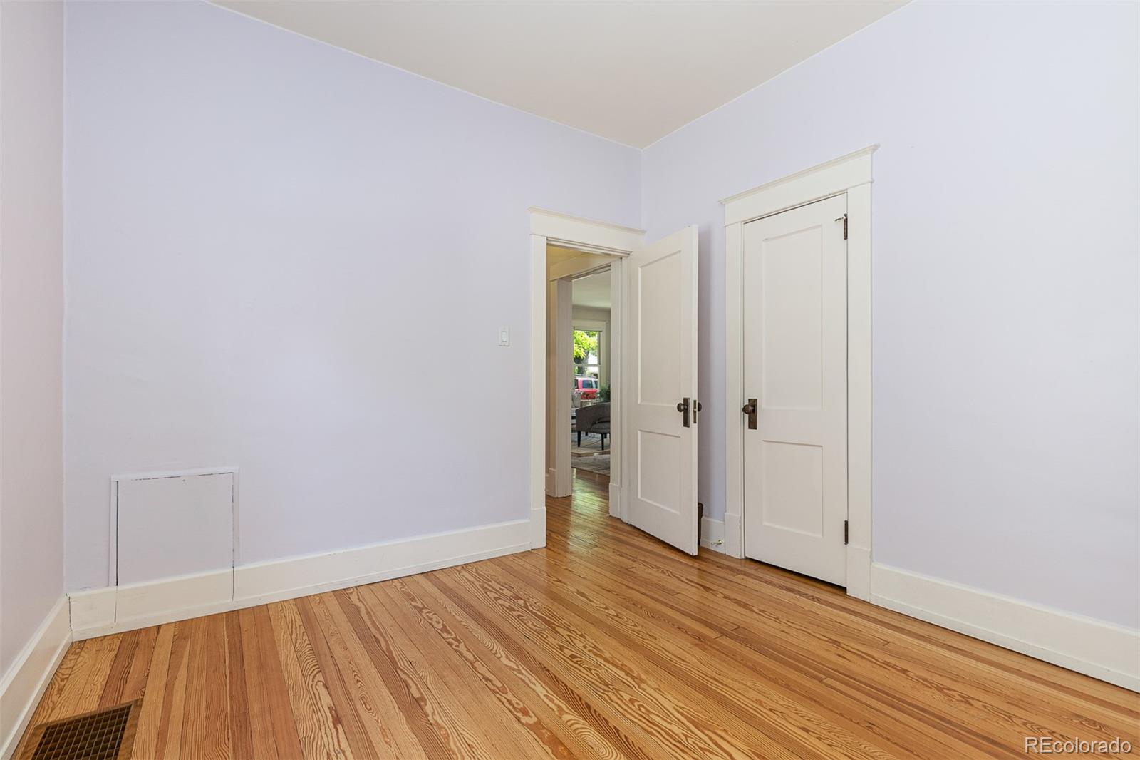 MLS Image #14 for 1121 s ogden street,denver, Colorado