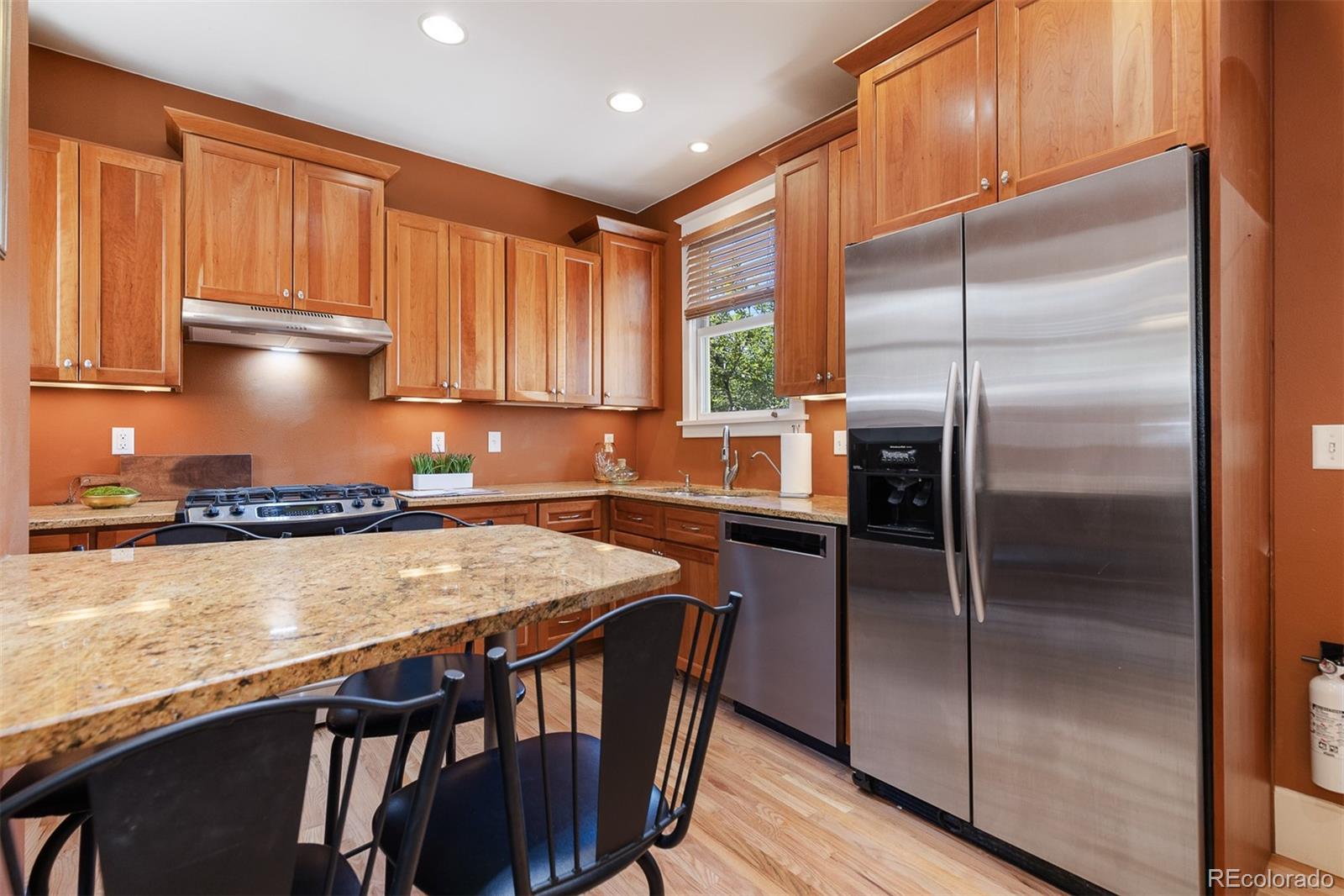 MLS Image #6 for 1121 s ogden street,denver, Colorado