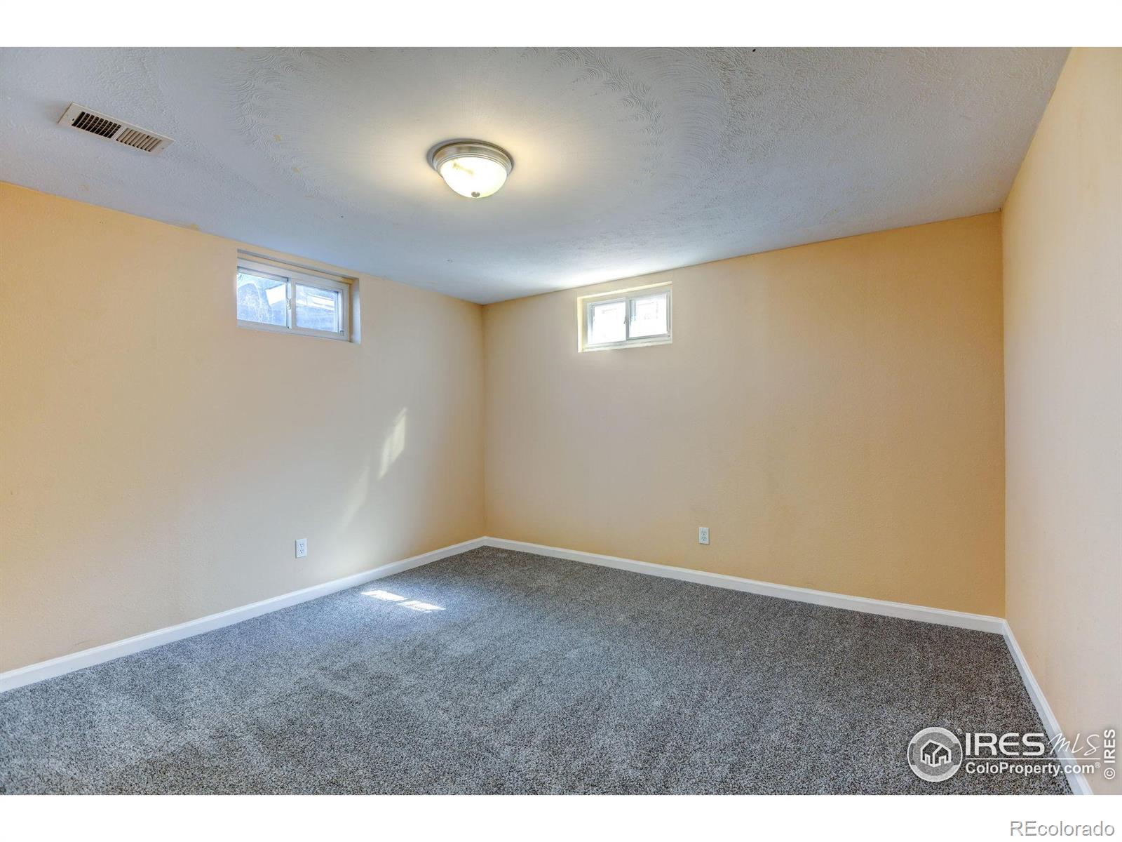 MLS Image #21 for 8089  greenwood boulevard,denver, Colorado
