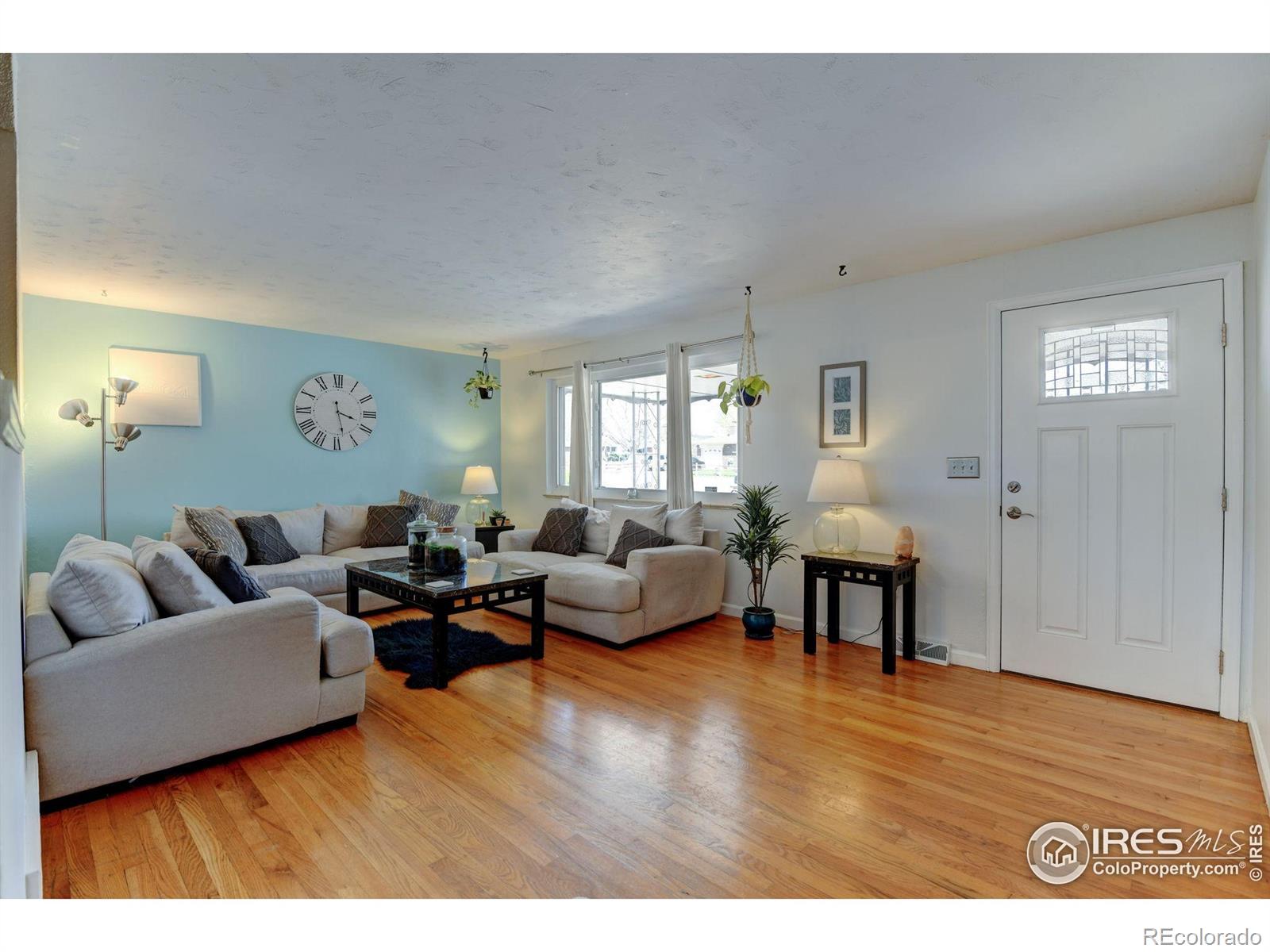 MLS Image #6 for 8089  greenwood boulevard,denver, Colorado