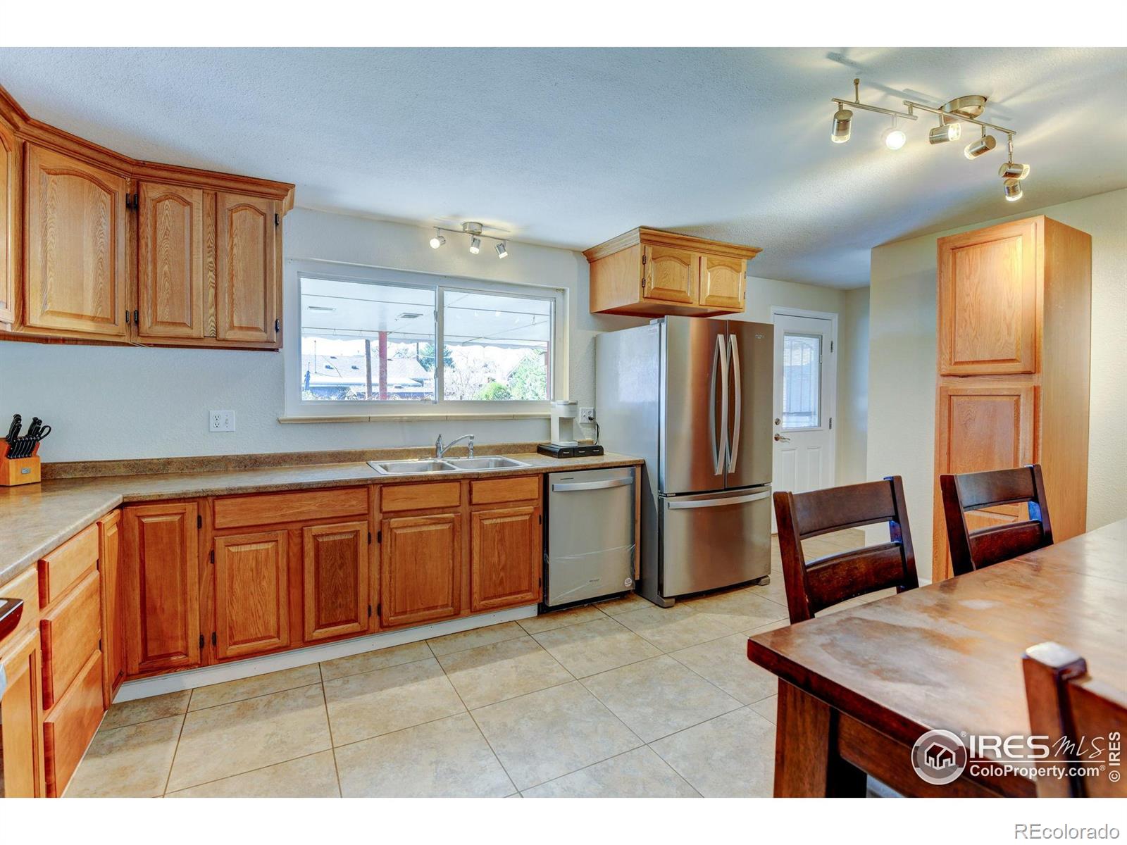 MLS Image #9 for 8089  greenwood boulevard,denver, Colorado