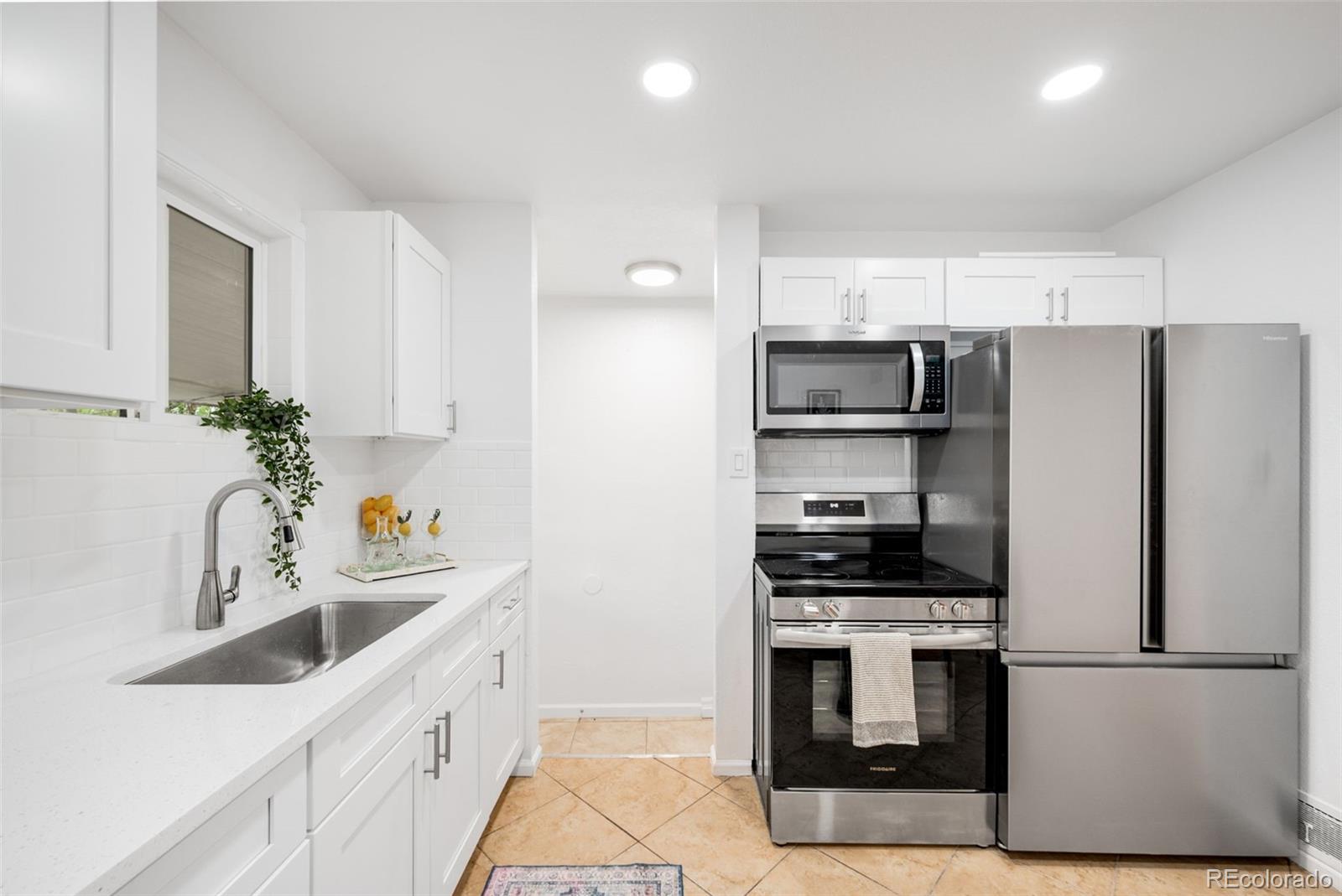 MLS Image #9 for 7841  oneida street,commerce city, Colorado