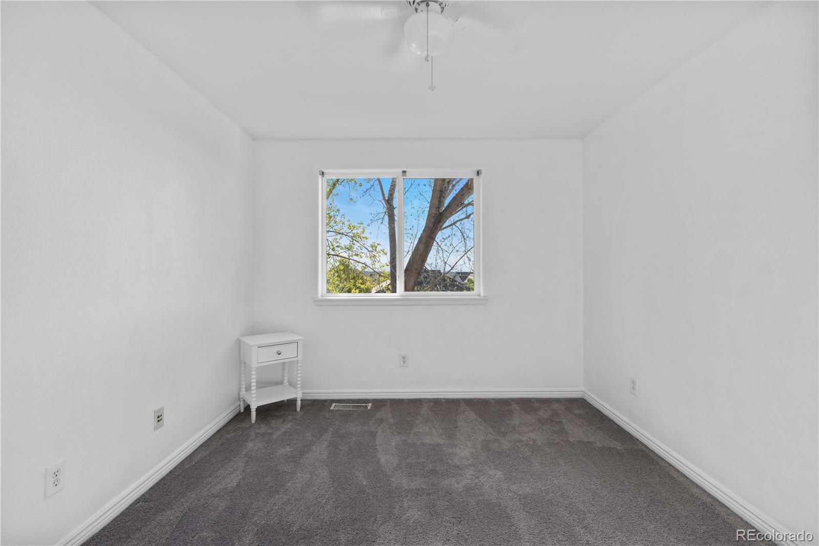 MLS Image #28 for 5997 s yakima street,aurora, Colorado