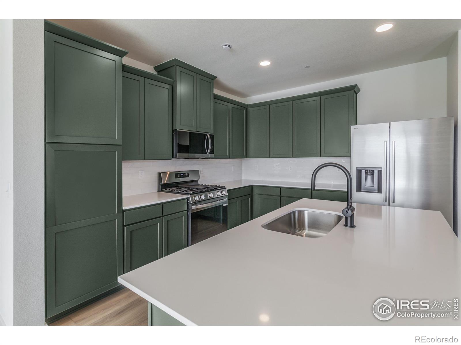 MLS Image #17 for 4901  autumn leaf drive,timnath, Colorado