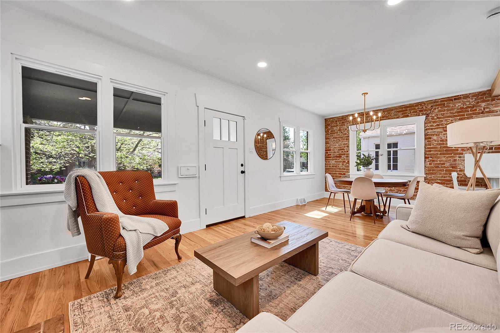 MLS Image #5 for 1939 s sherman street,denver, Colorado