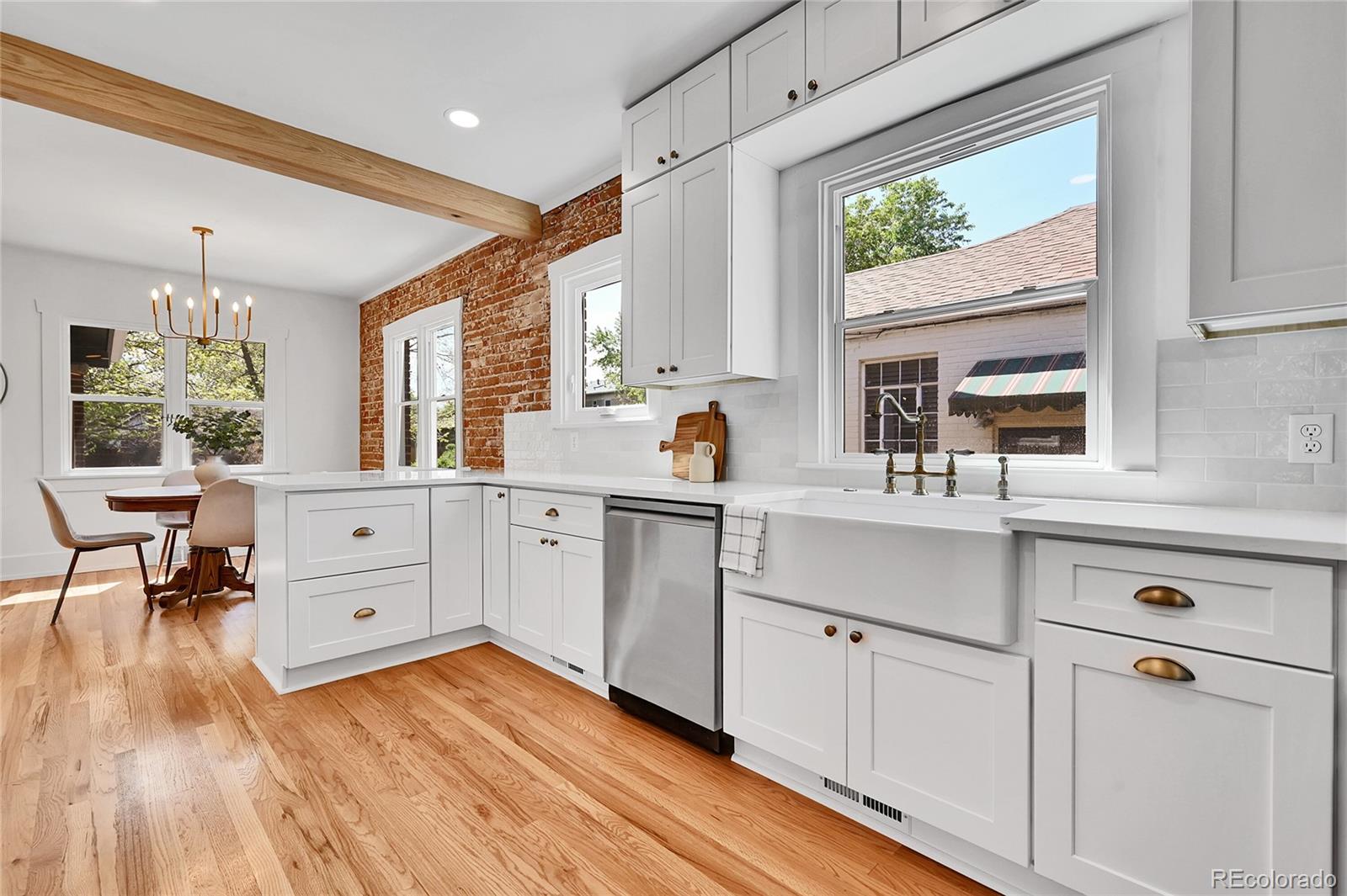 MLS Image #9 for 1939 s sherman street,denver, Colorado