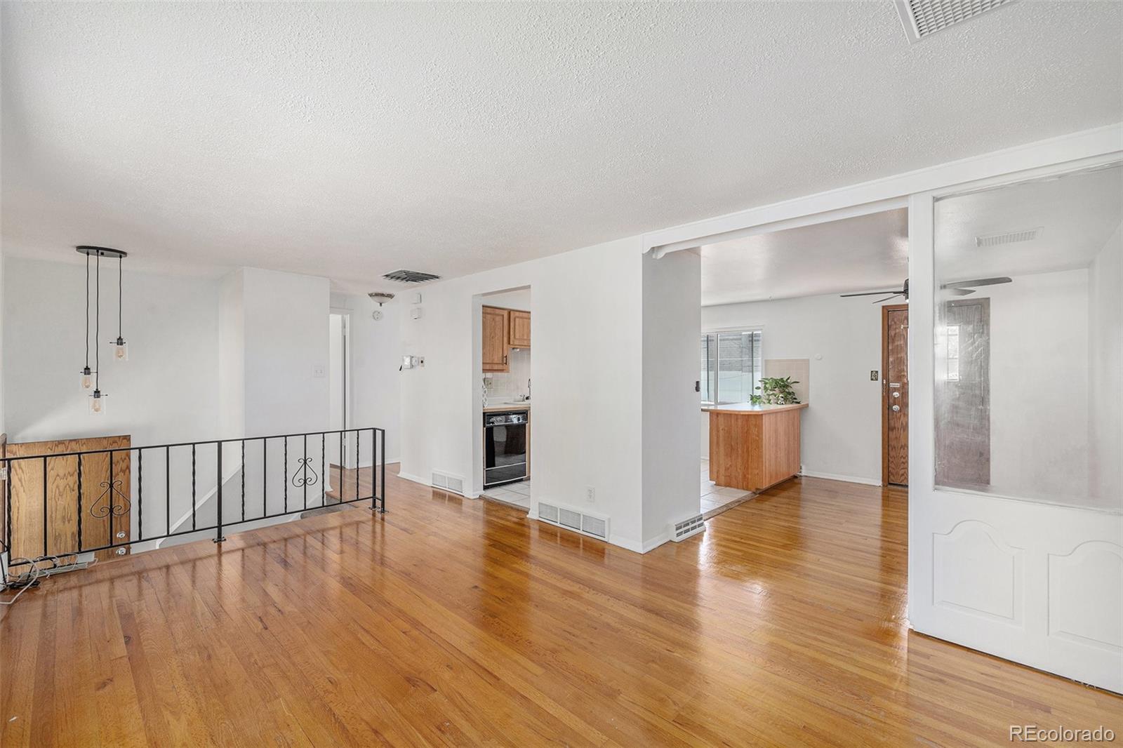 MLS Image #2 for 3065  zion street,aurora, Colorado