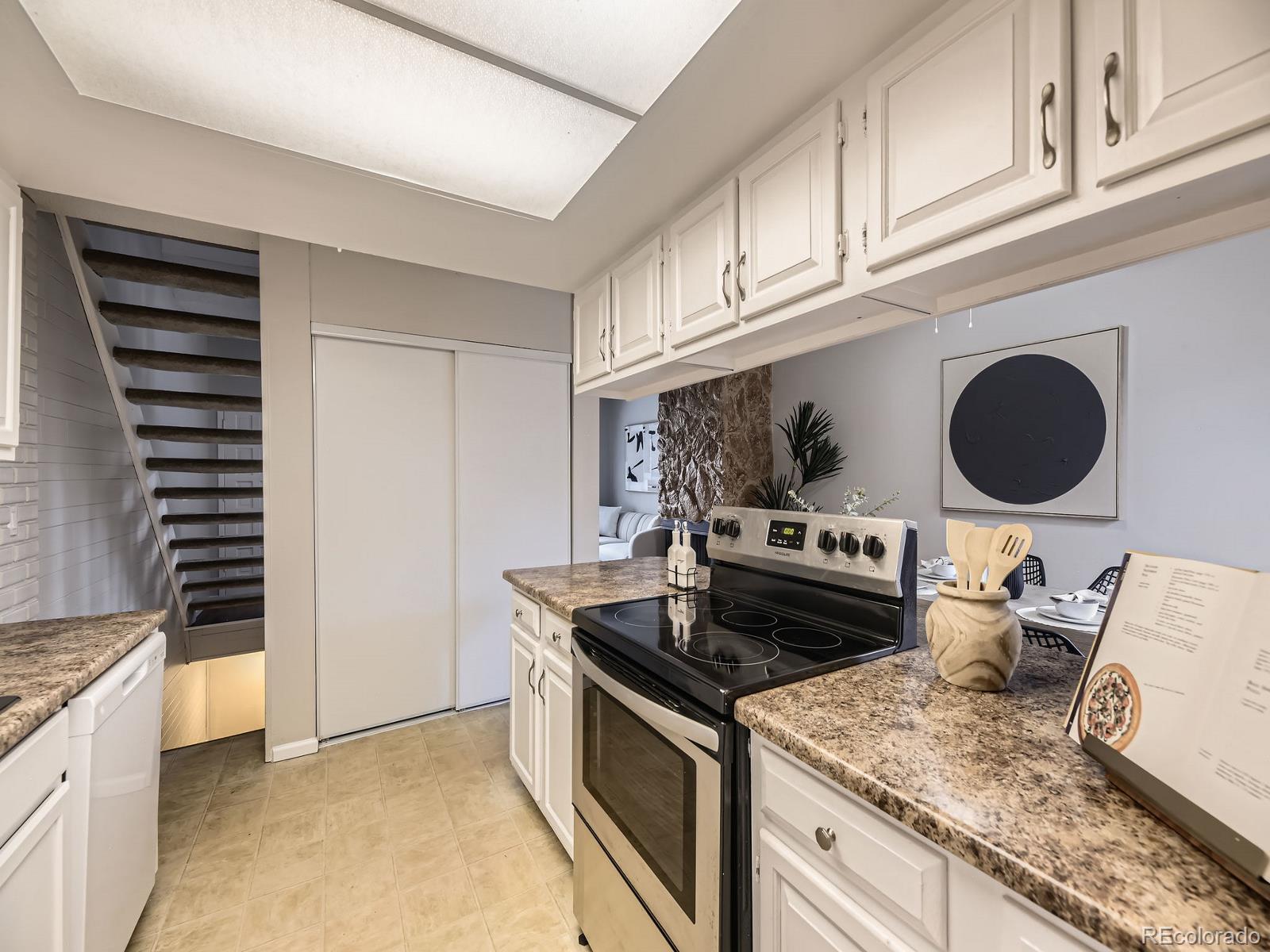 MLS Image #10 for 1932 s oswego way,aurora, Colorado