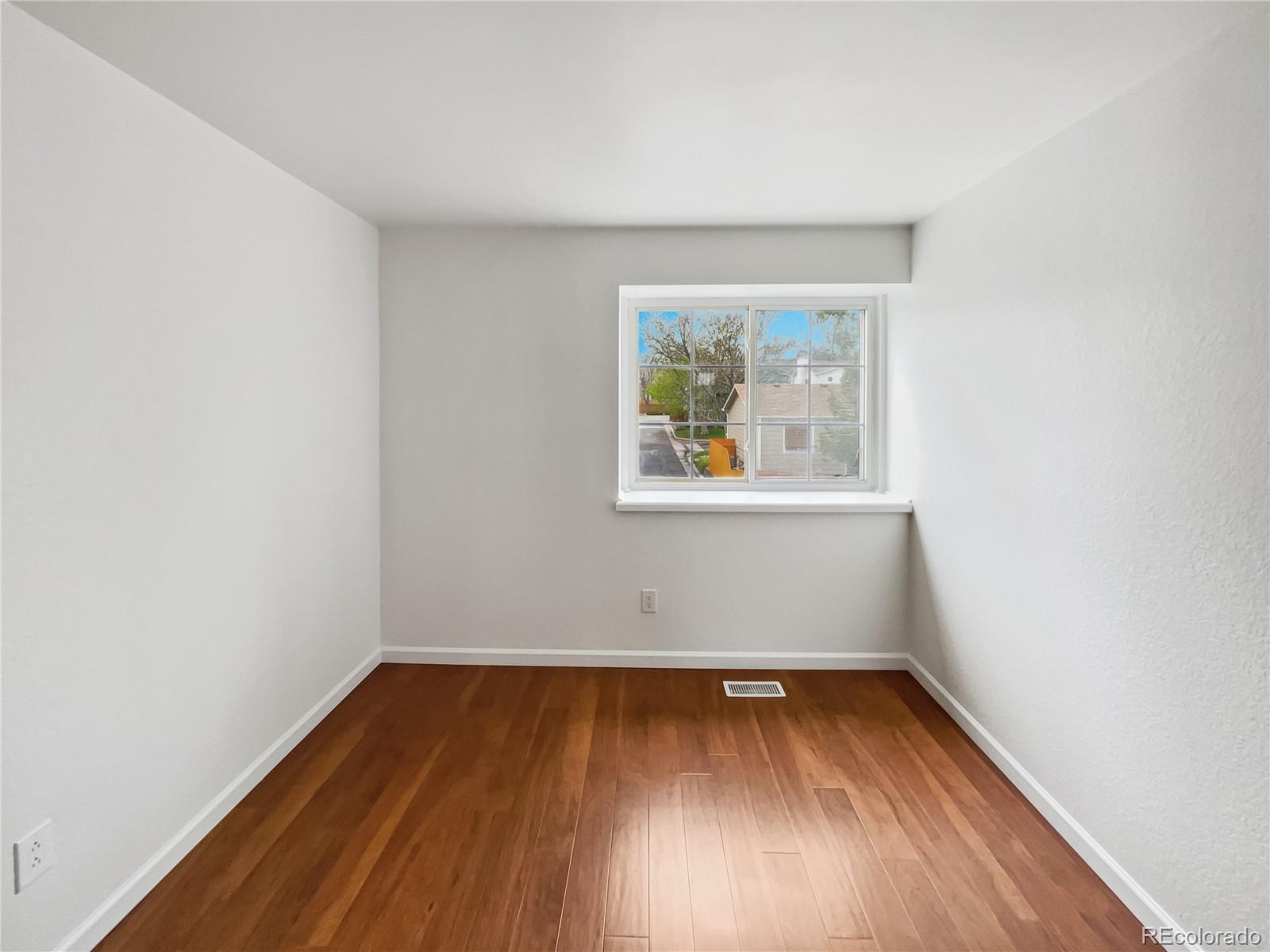 MLS Image #4 for 8536 s upham way,littleton, Colorado