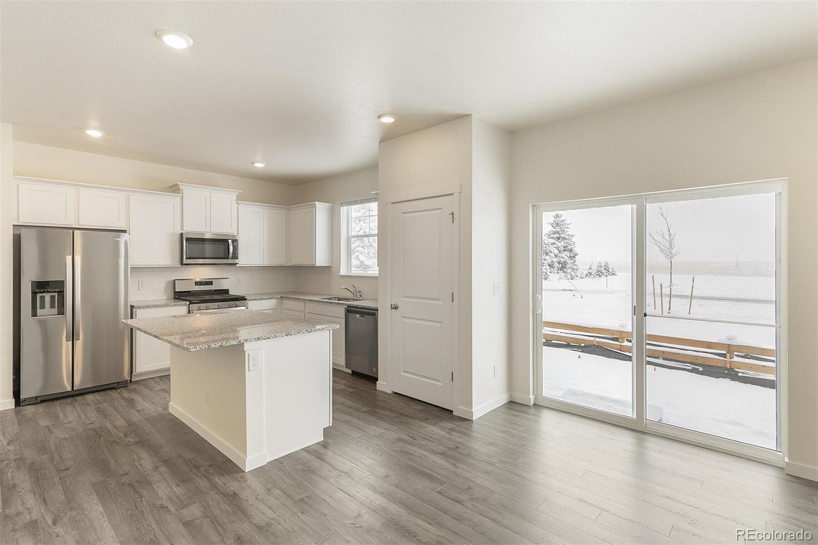MLS Image #7 for 816  leeward street,lochbuie, Colorado