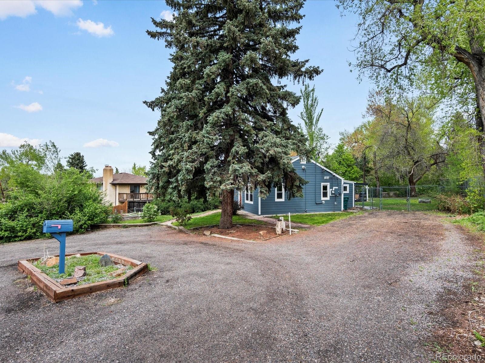 MLS Image #3 for 1580  youngfield street,lakewood, Colorado