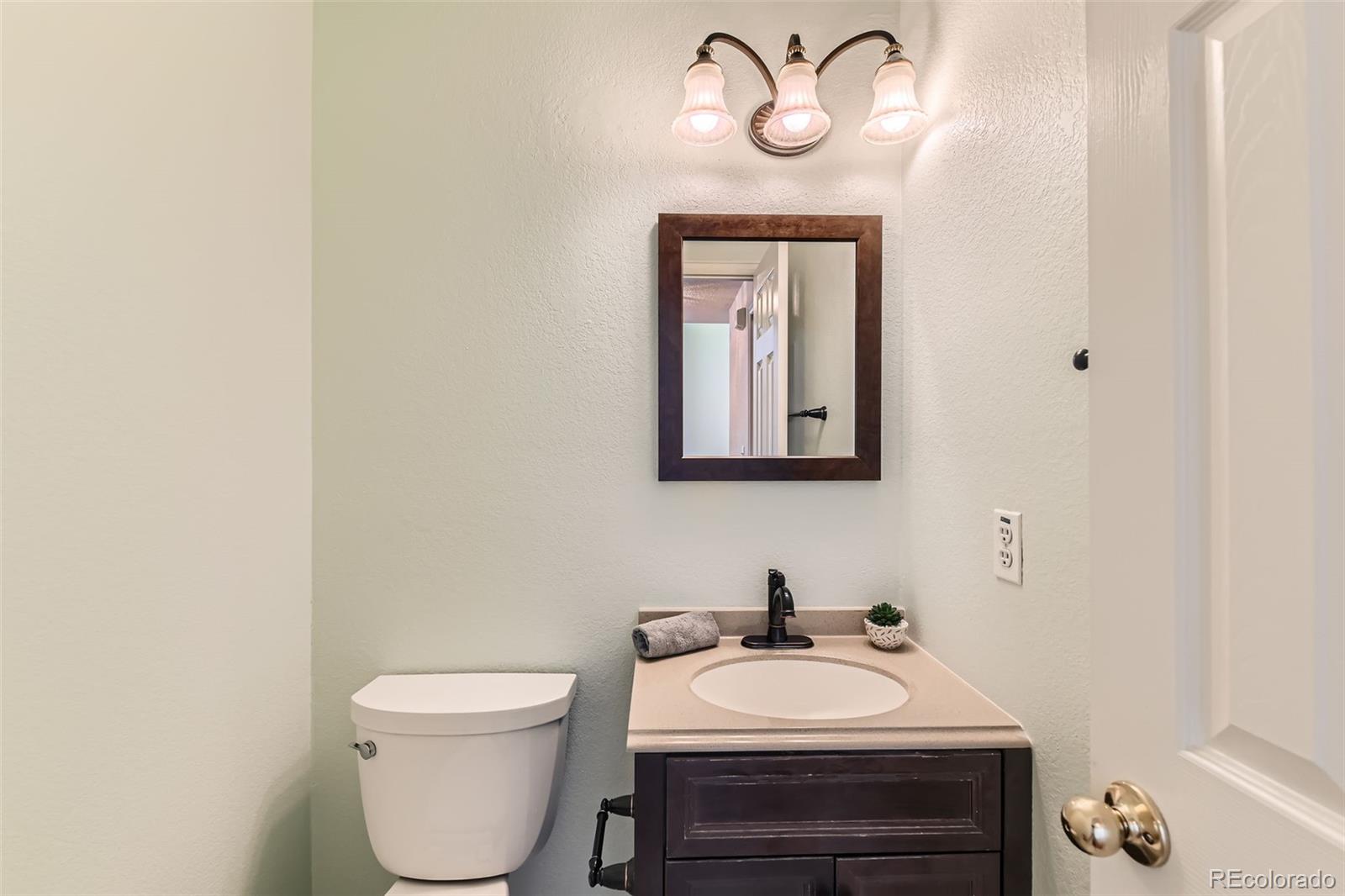 MLS Image #12 for 11034 w aqueduct lane,littleton, Colorado