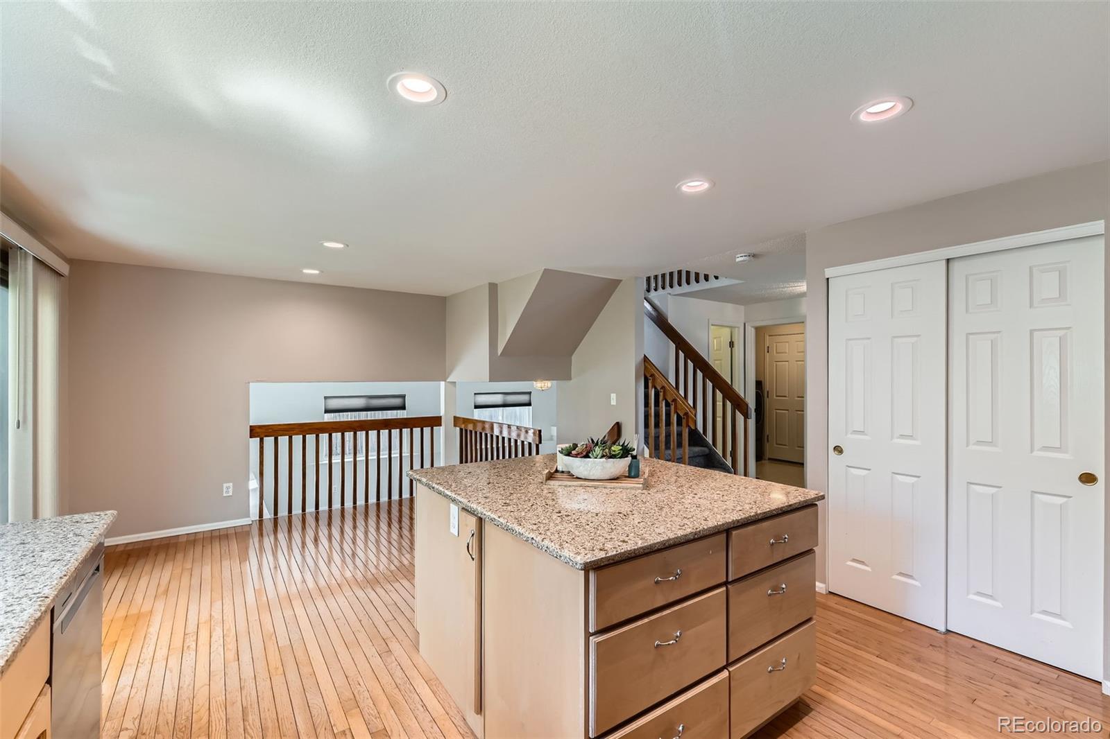 MLS Image #9 for 11034 w aqueduct lane,littleton, Colorado