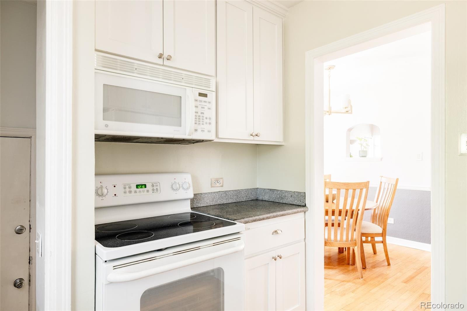 MLS Image #9 for 650  kearney street,denver, Colorado