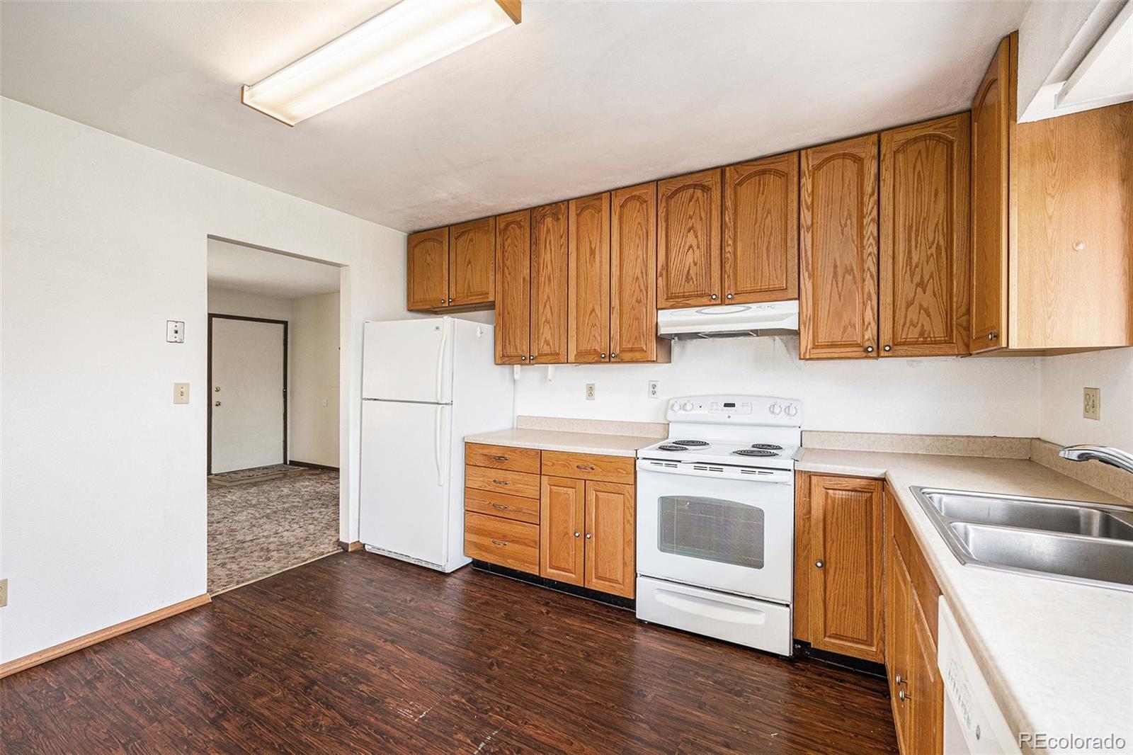 MLS Image #9 for 726  mobile street,aurora, Colorado