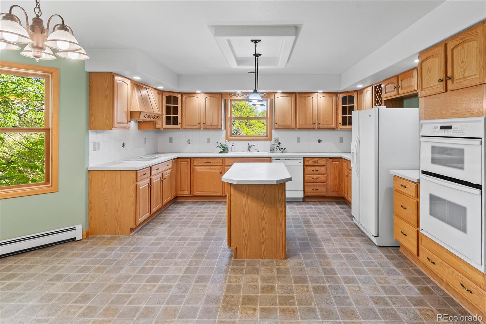 MLS Image #11 for 1016  carol street,fort morgan, Colorado