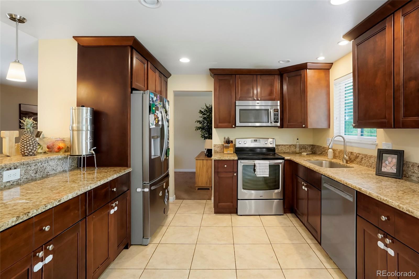 MLS Image #8 for 2964 s akron street,denver, Colorado