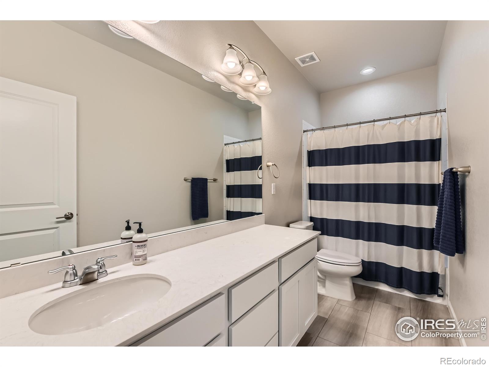 MLS Image #18 for 6732 e 119th avenue,thornton, Colorado