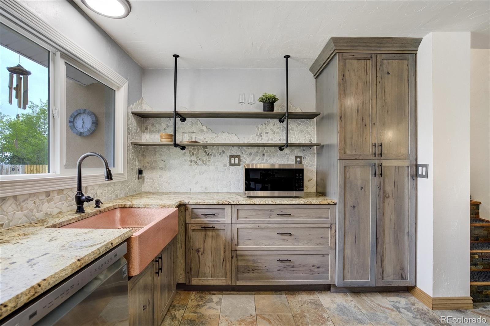 MLS Image #13 for 31  clover circle,colorado springs, Colorado