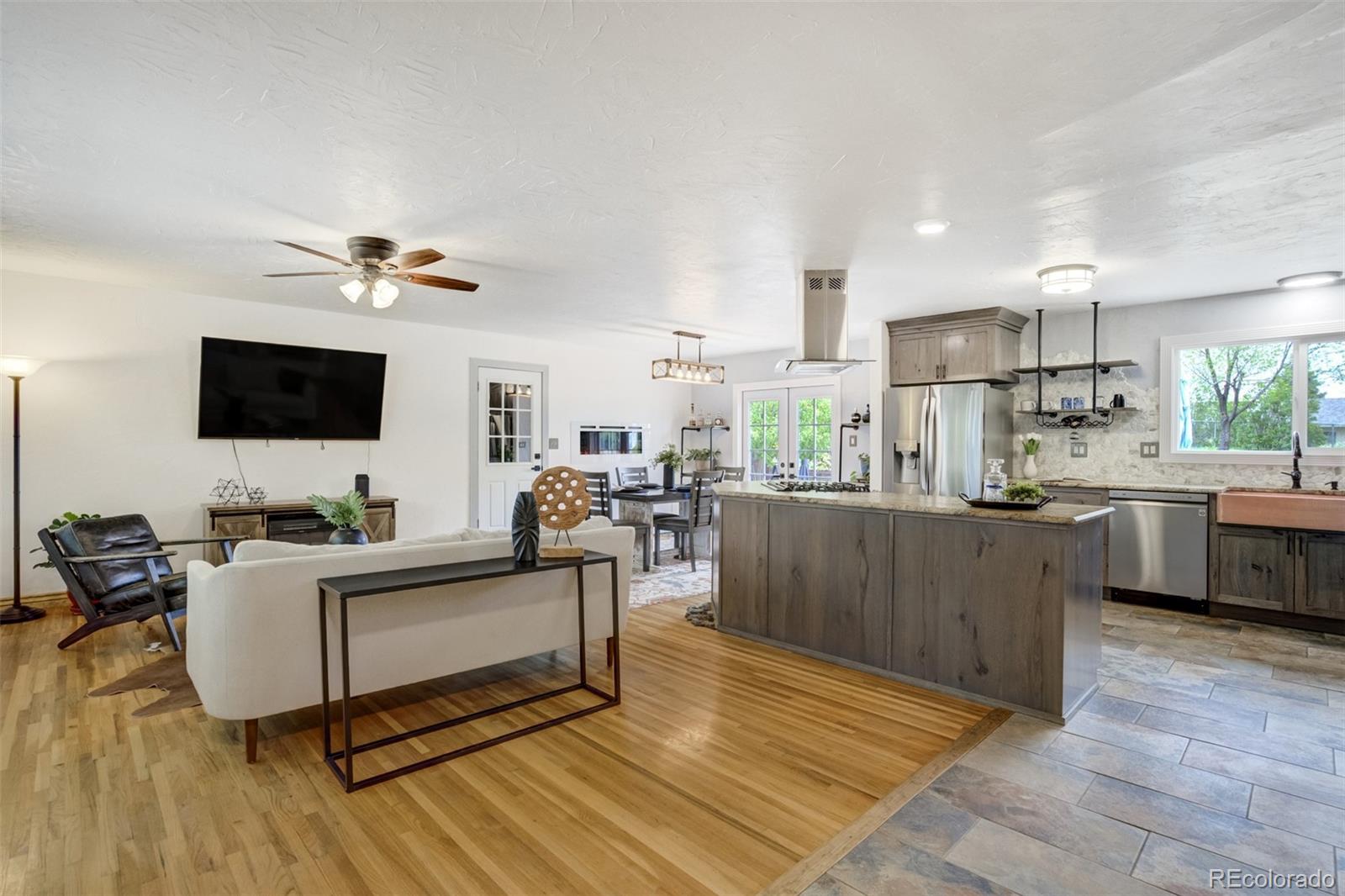 MLS Image #2 for 31  clover circle,colorado springs, Colorado
