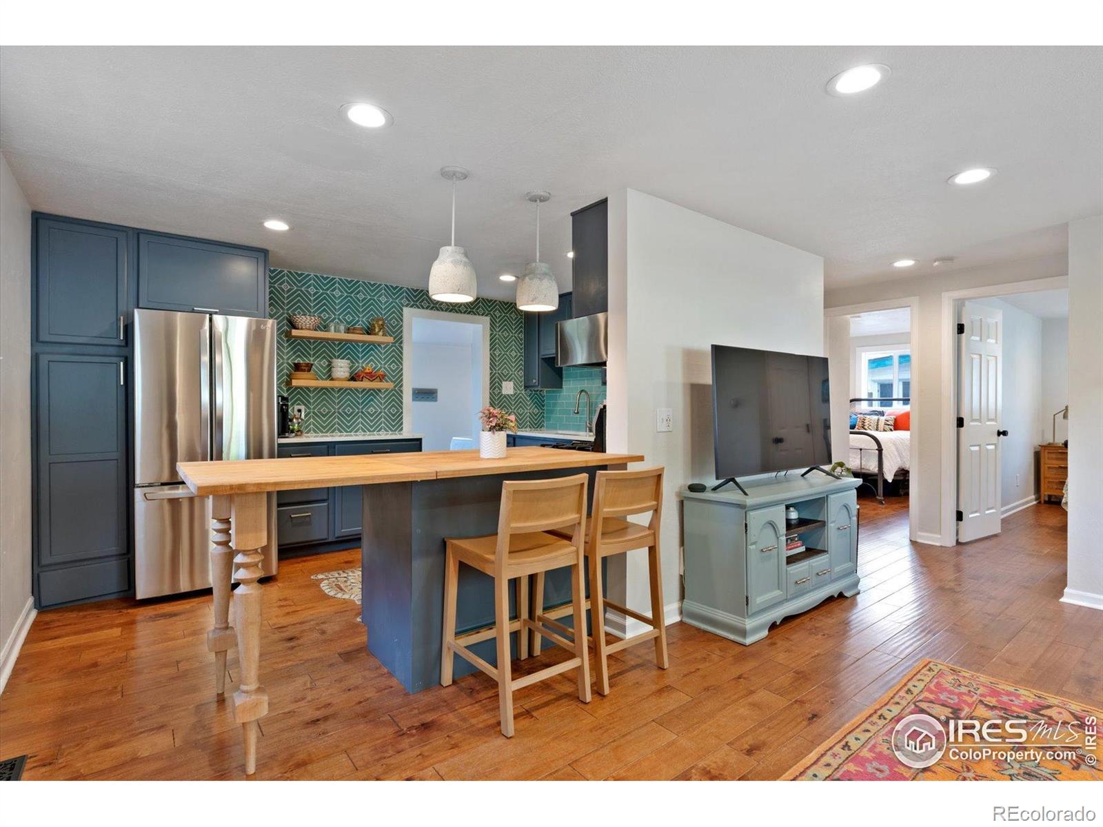 MLS Image #6 for 1343  gay street,longmont, Colorado