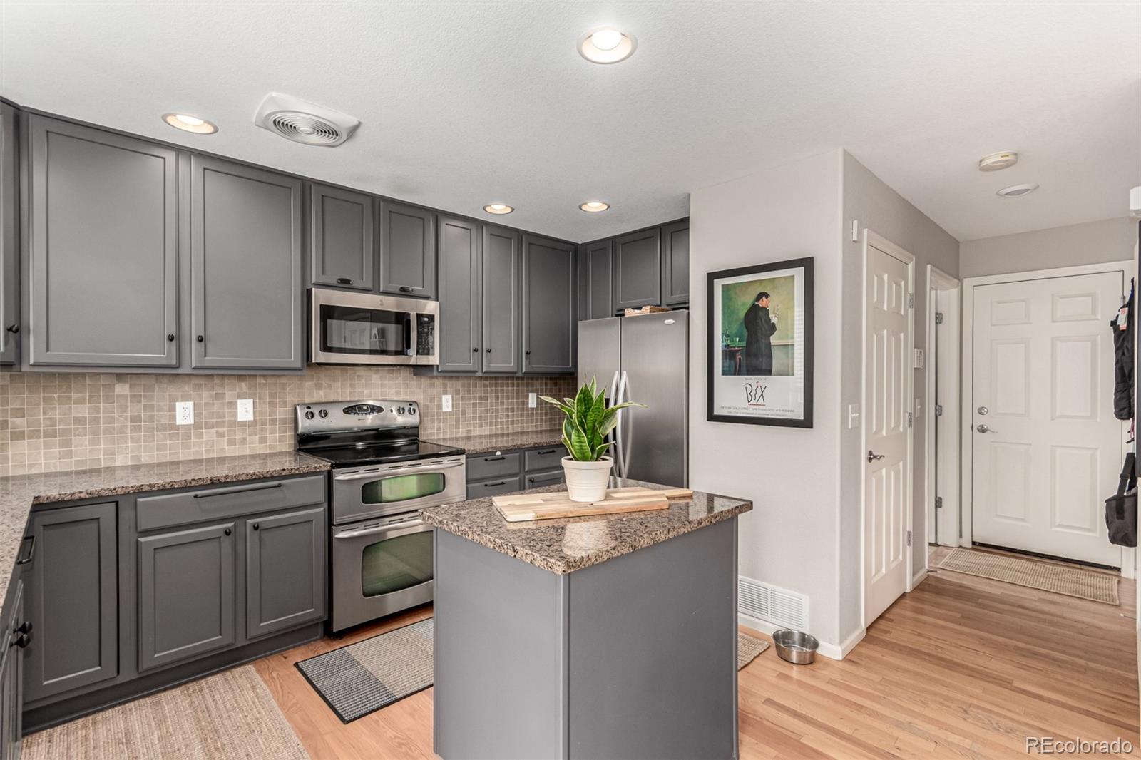 MLS Image #5 for 4873 s fultondale way,aurora, Colorado