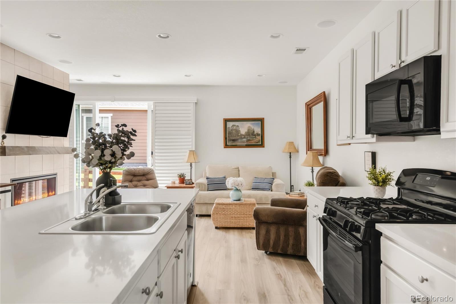 MLS Image #7 for 4635 s odessa street,centennial, Colorado