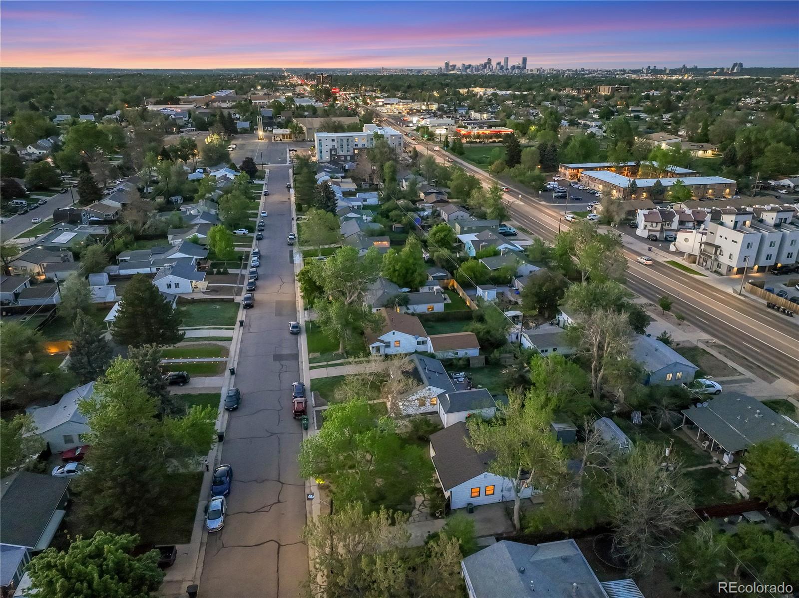 MLS Image #29 for 2666 s green court,denver, Colorado
