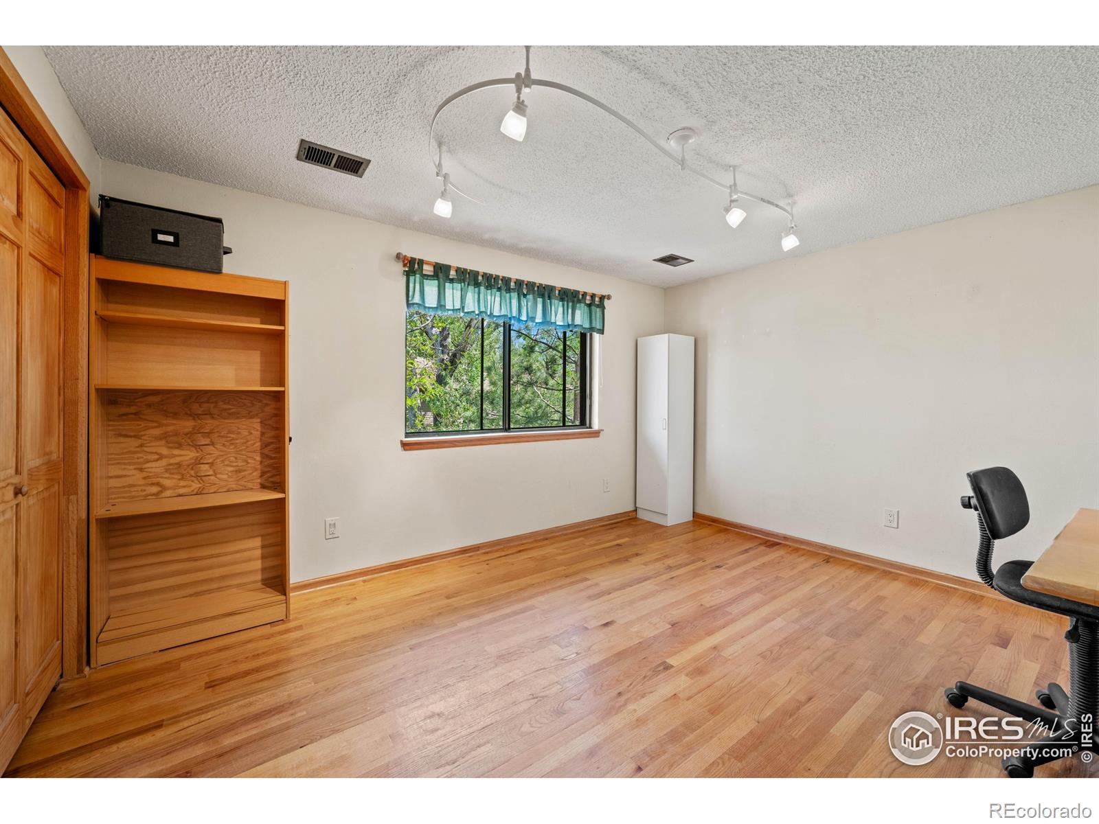MLS Image #23 for 128  baylor drive,longmont, Colorado