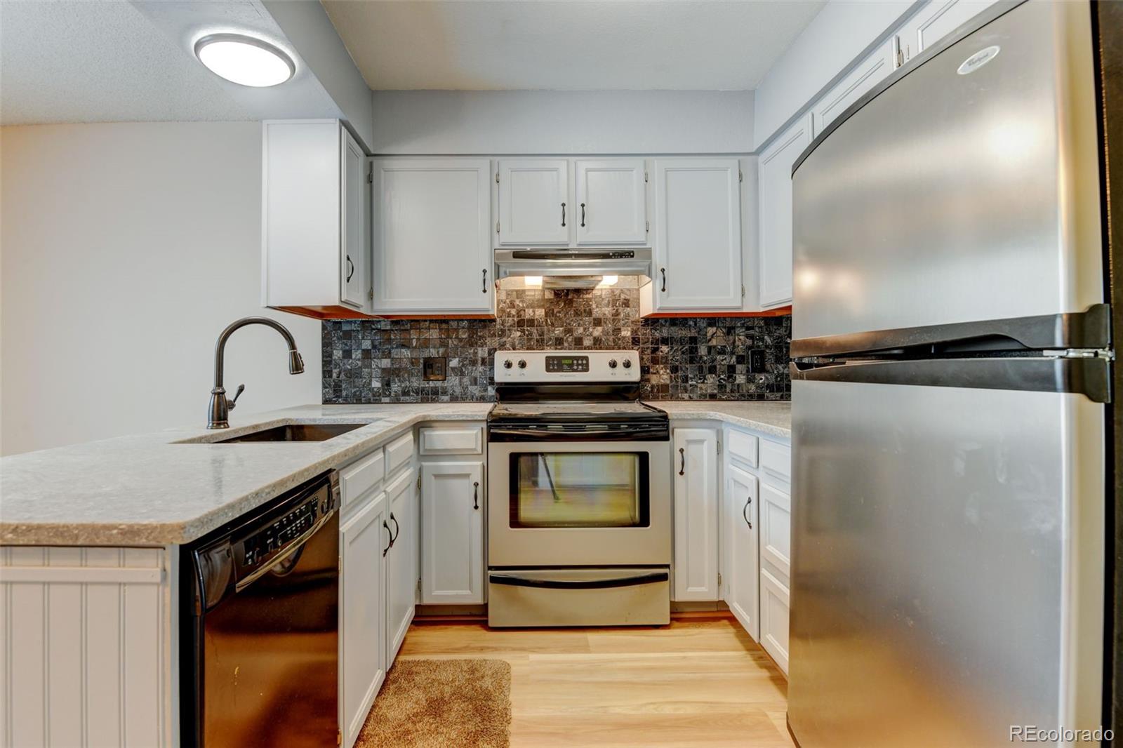 MLS Image #11 for 9188 w ontario drive,littleton, Colorado