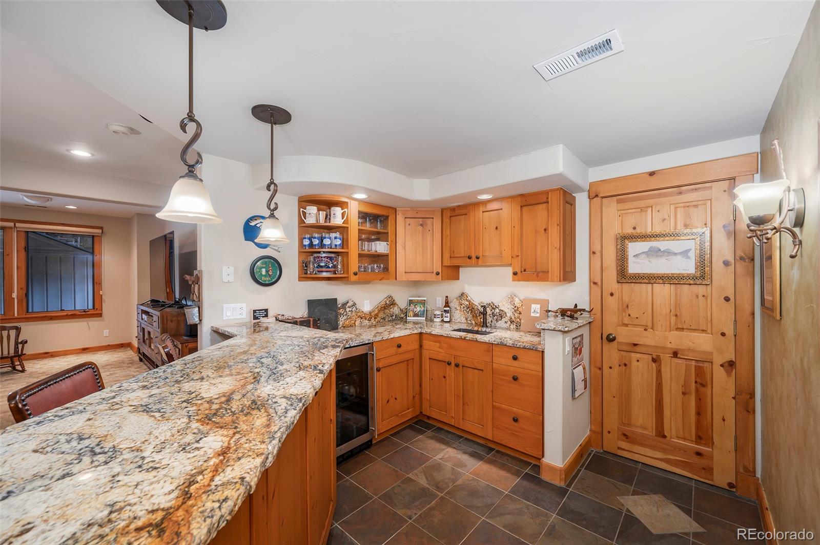 MLS Image #28 for 16652  golden rod lane,morrison, Colorado