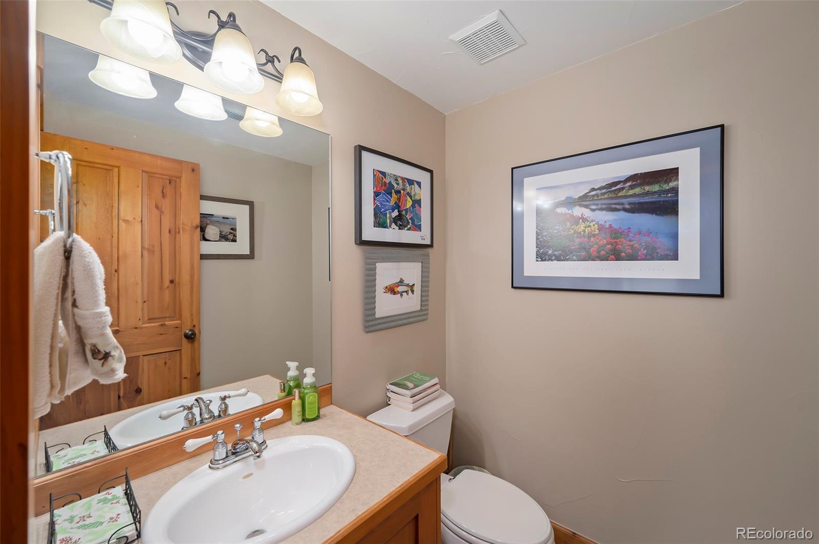 MLS Image #31 for 16652  golden rod lane,morrison, Colorado