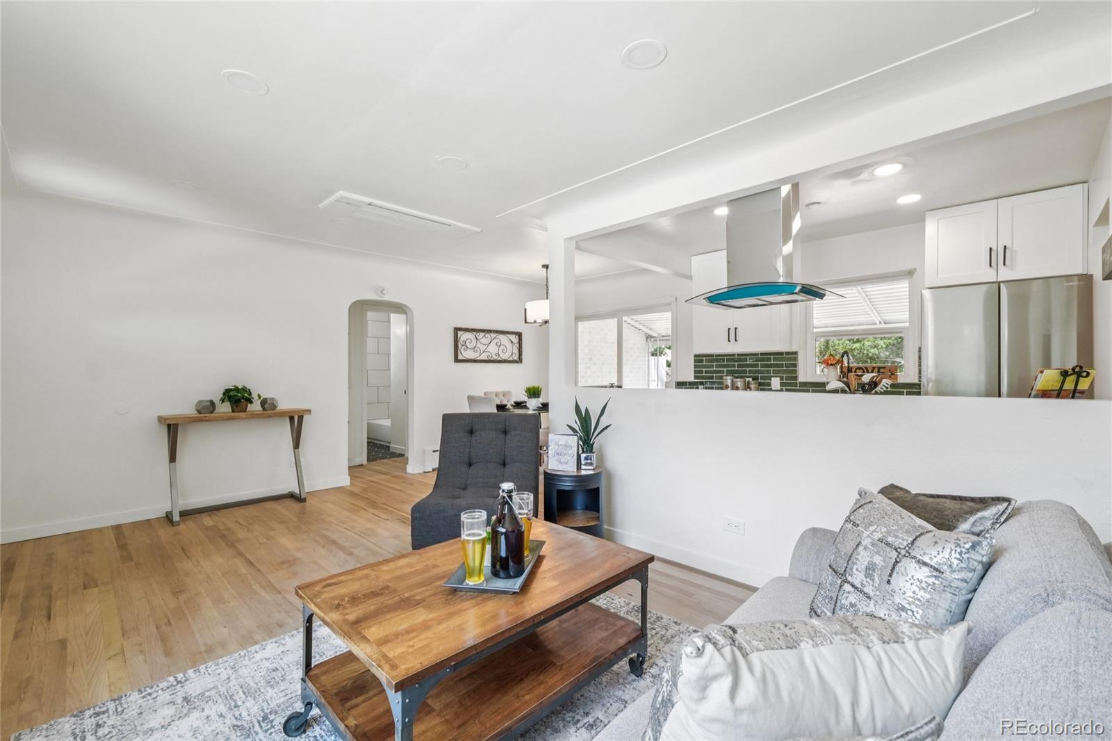 MLS Image #3 for 2230  niagara street,denver, Colorado