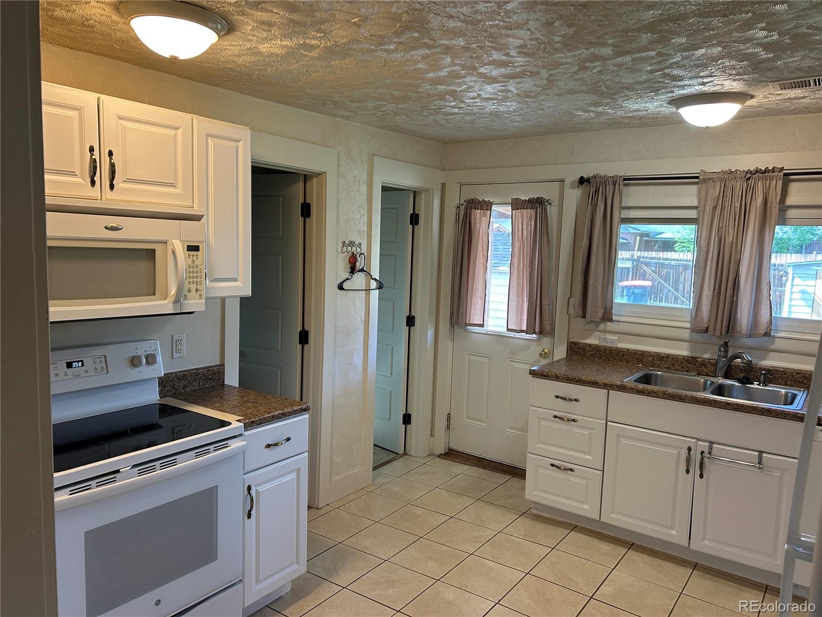 MLS Image #4 for 437  6th street,frederick, Colorado