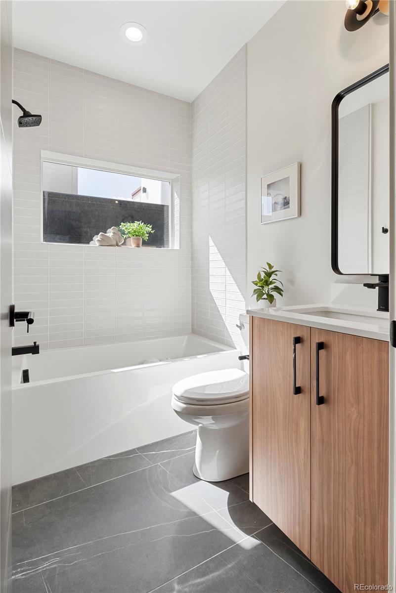 MLS Image #19 for 1264 n stuart street,denver, Colorado