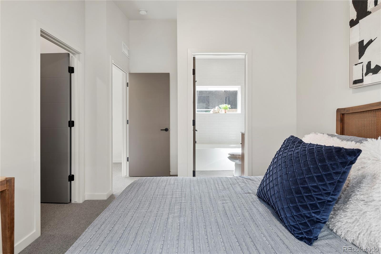 MLS Image #21 for 1264 n stuart street,denver, Colorado