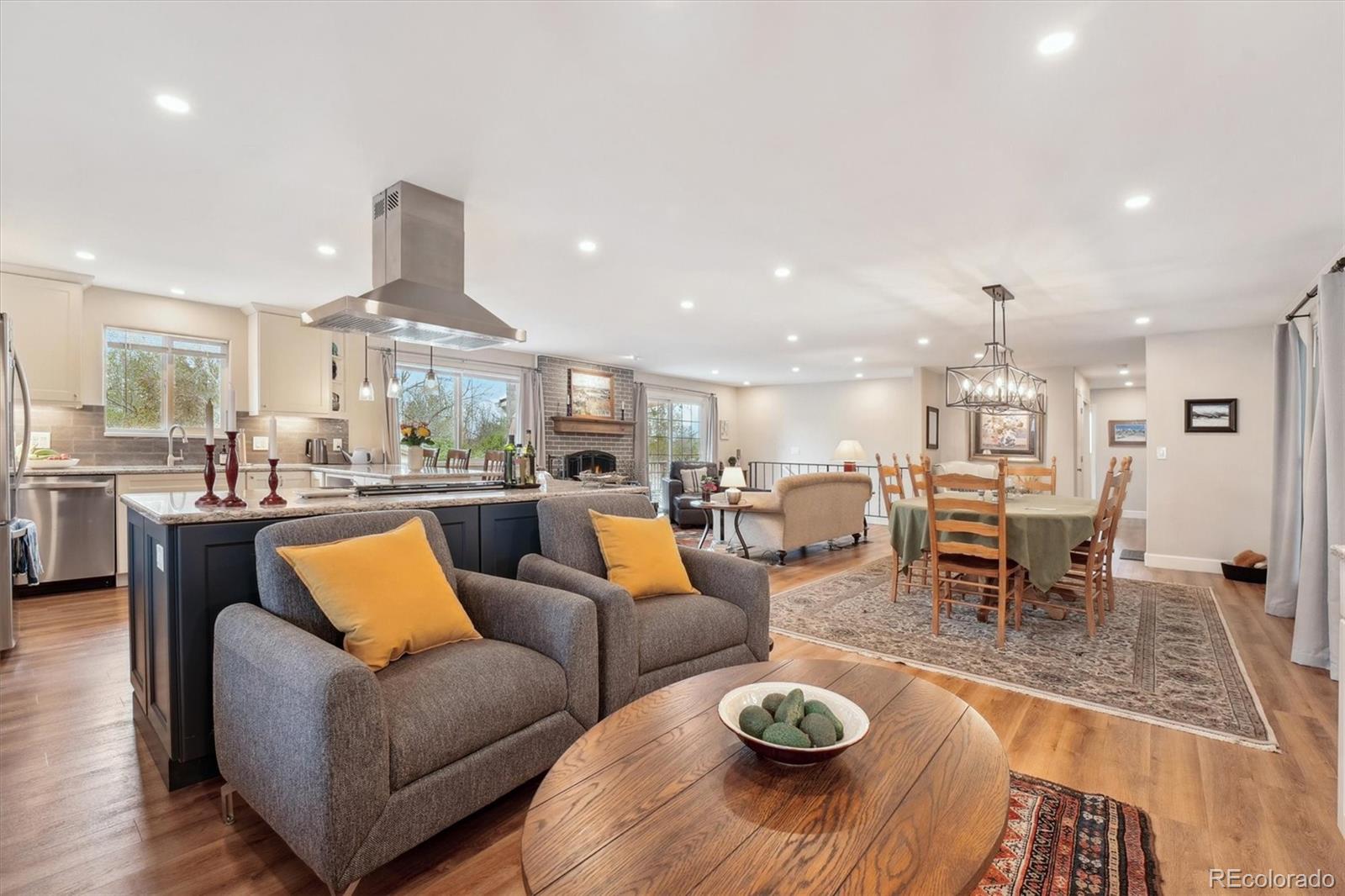 MLS Image #14 for 2588 s flower court,lakewood, Colorado