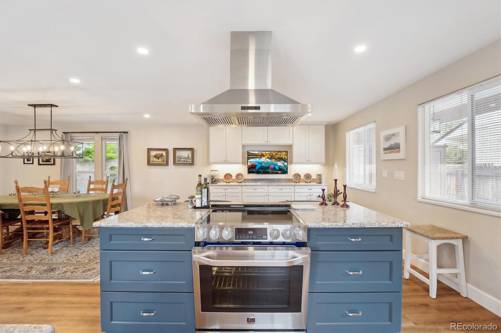 MLS Image #8 for 2588 s flower court,lakewood, Colorado