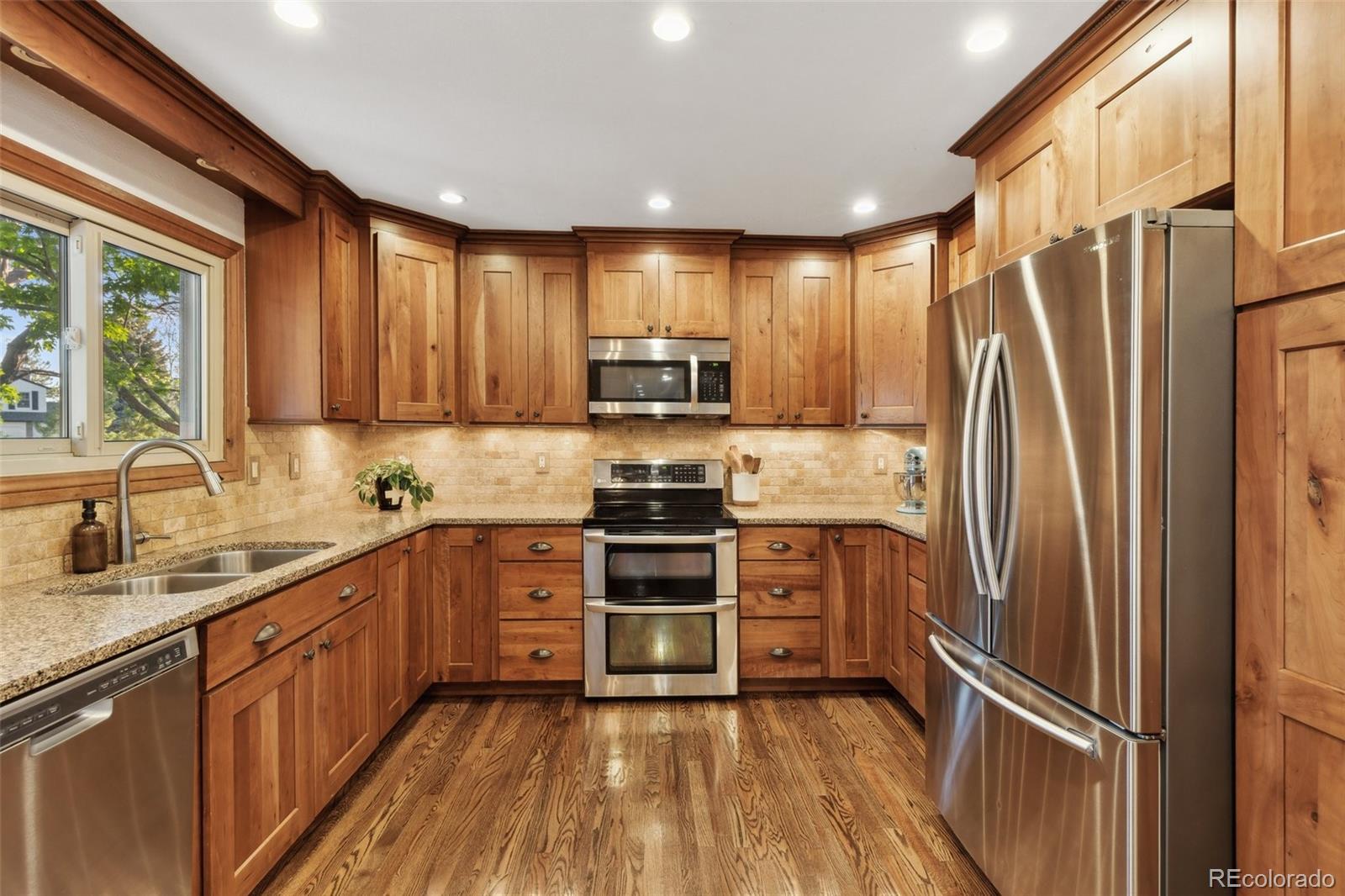 MLS Image #16 for 504 e otero court,littleton, Colorado
