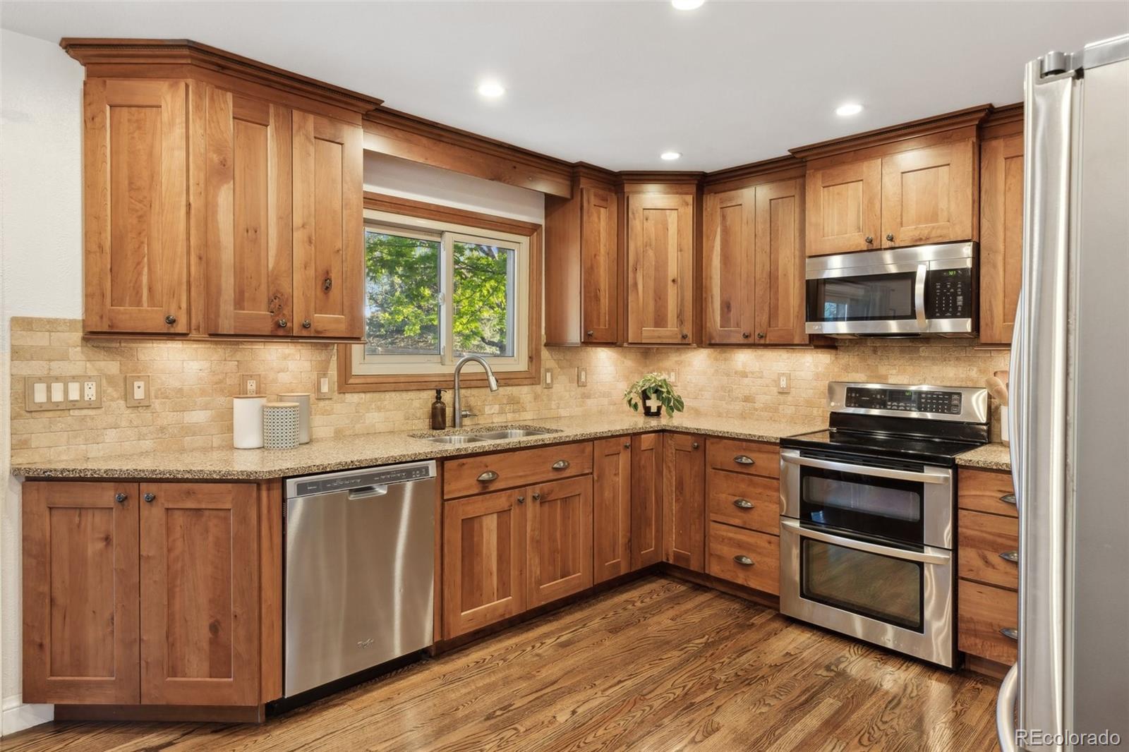 MLS Image #17 for 504 e otero court,littleton, Colorado