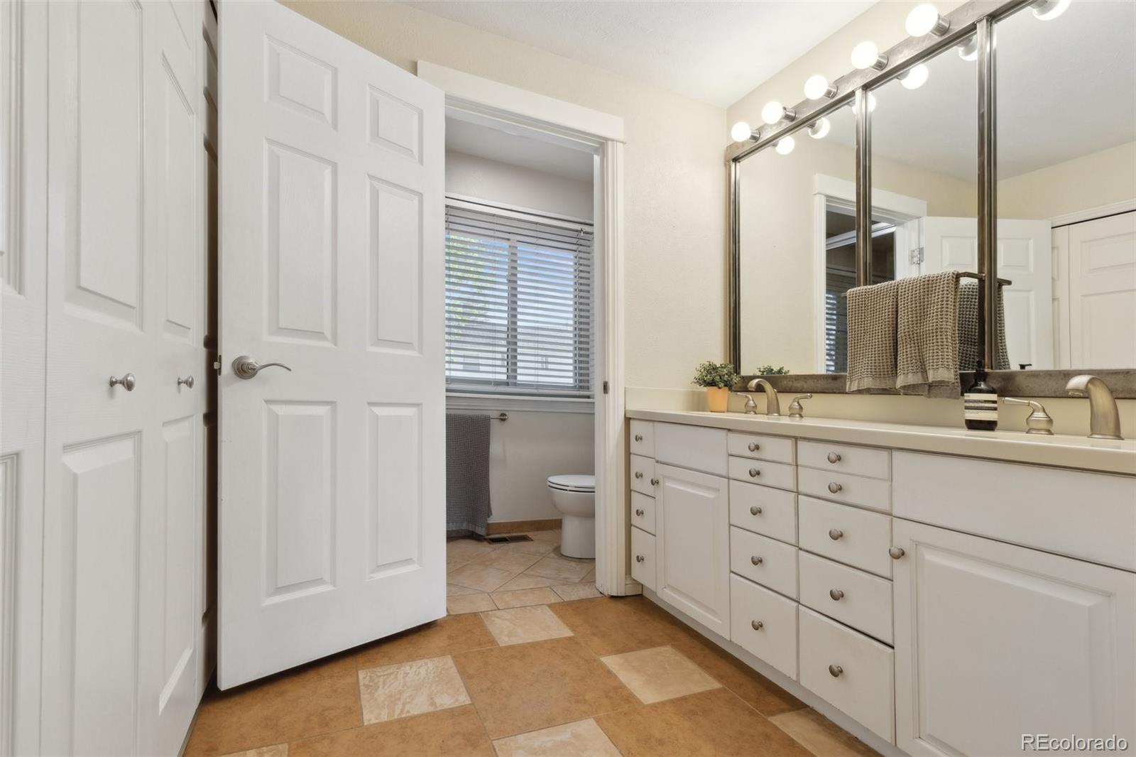 MLS Image #22 for 504 e otero court,littleton, Colorado