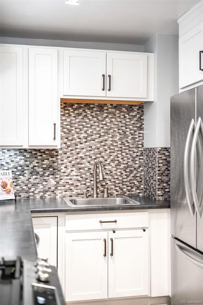 MLS Image #11 for 3425 w 34th avenue,denver, Colorado
