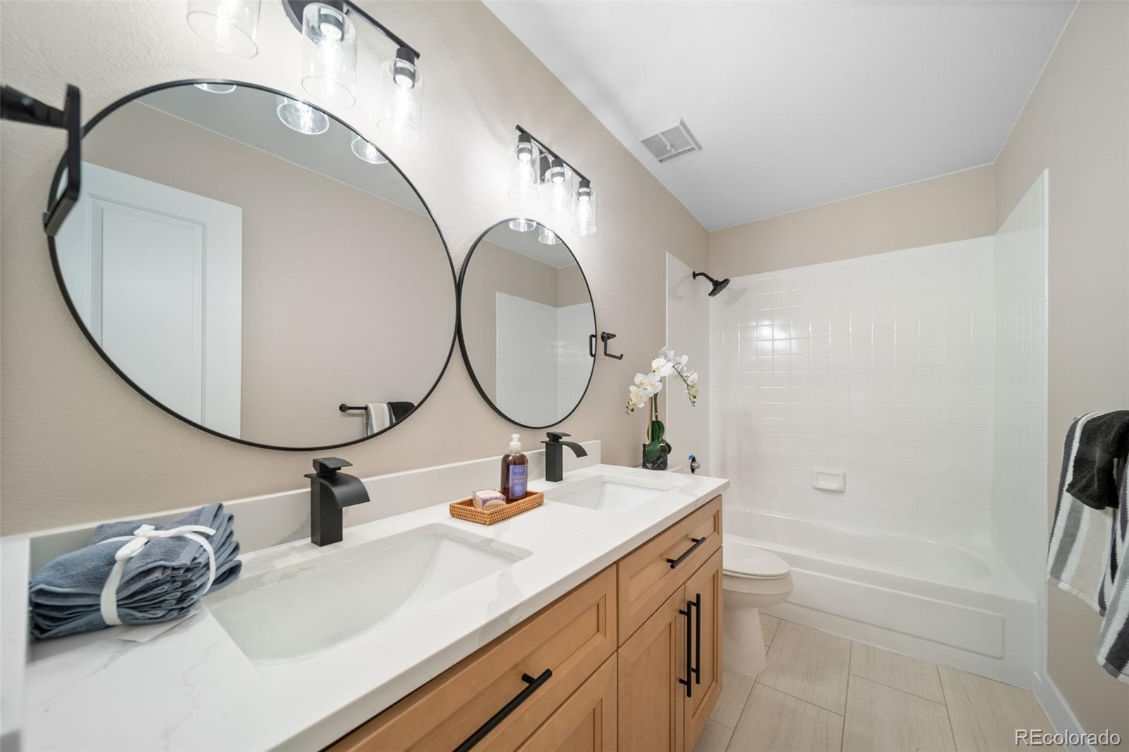 MLS Image #37 for 20838  parliament court,parker, Colorado